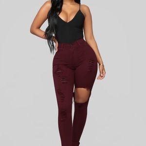 Burgandy Distressed stretch jeans/pants
